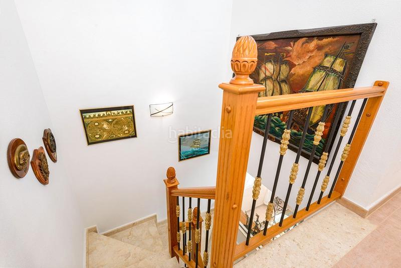 Foto 05ee4d5c-914f-4485-b467-ab936c87bf09. Chalet en calle rosa 1 magnífico chalet independiente costa con piscina y garaje privados. en Orihuela