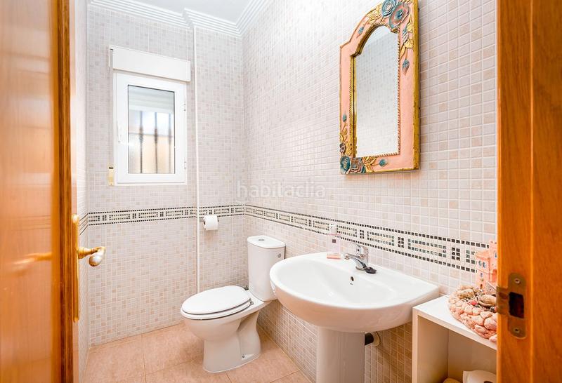 Foto 8eac80c4-33eb-46fe-9999-a1533b0a9f23. Chalet en calle rosa 1 magnífico chalet independiente costa con piscina y garaje privados. en Orihuela