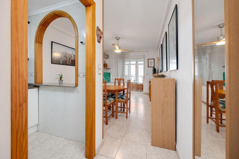 Foto b265ca55-c136-4b9c-8c17-9ee6951e42db. Monolocale con piscina in Zona Playa del Cura Torrevieja