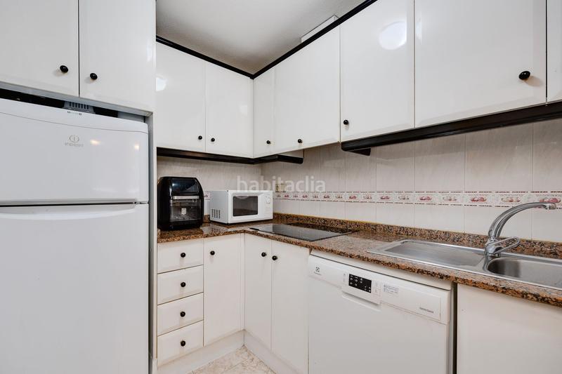 Foto bf0a0197-c23f-4609-8d4a-e3d5f289a2cc. Monolocale con piscina in Zona Playa del Cura Torrevieja