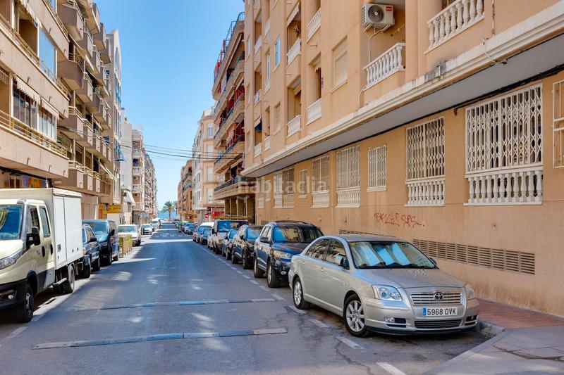 Foto c06ea955-ff62-4b35-85c5-742113b4be73. Monolocale con piscina in Zona Playa del Cura Torrevieja