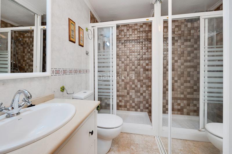 Foto c4dc79cc-b1f4-4f67-b815-e96fb4b2f3bc. Monolocale con piscina in Zona Playa del Cura Torrevieja