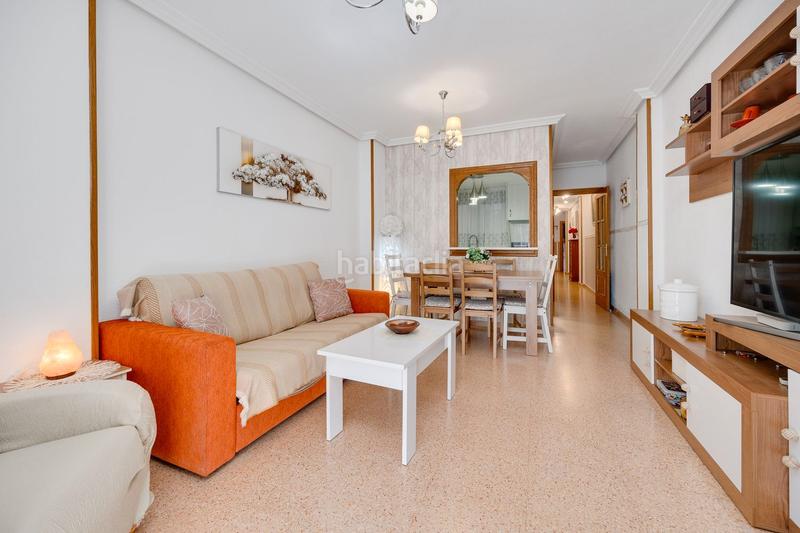 Foto 5d77e01d-5fc3-4e1b-bd06-bc8e5b5a4ed9. Flat in calle vicente blasco ibáñez 123 in Zona Playa del Cura Torrevieja