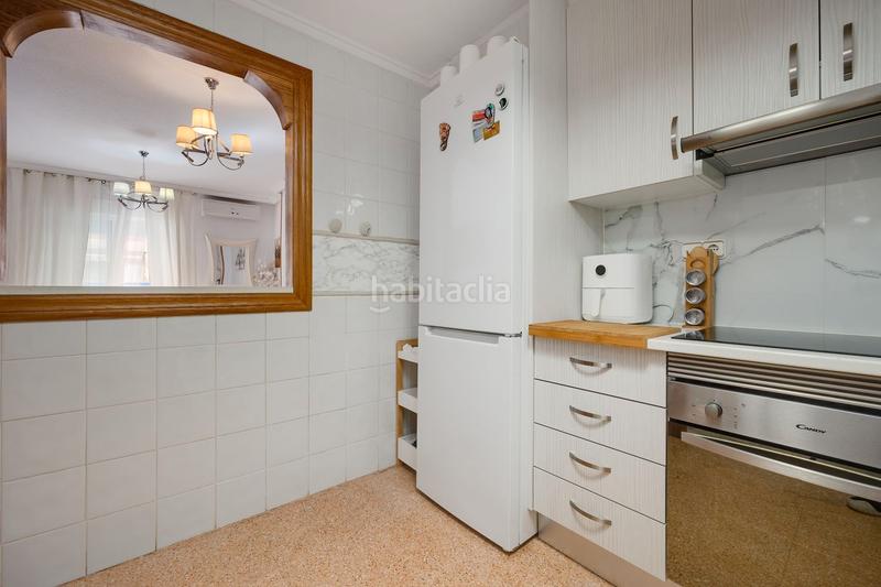 Foto b415a7b9-be65-4908-8383-9bc9de834eee. Flat in calle vicente blasco ibáñez 123 in Zona Playa del Cura Torrevieja