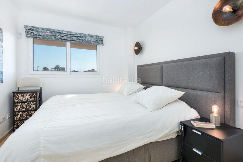 Foto 320cf593-f258-450c-8057-60a863c67018. Pis a calle ciclón 8 a Punta Prima Orihuela