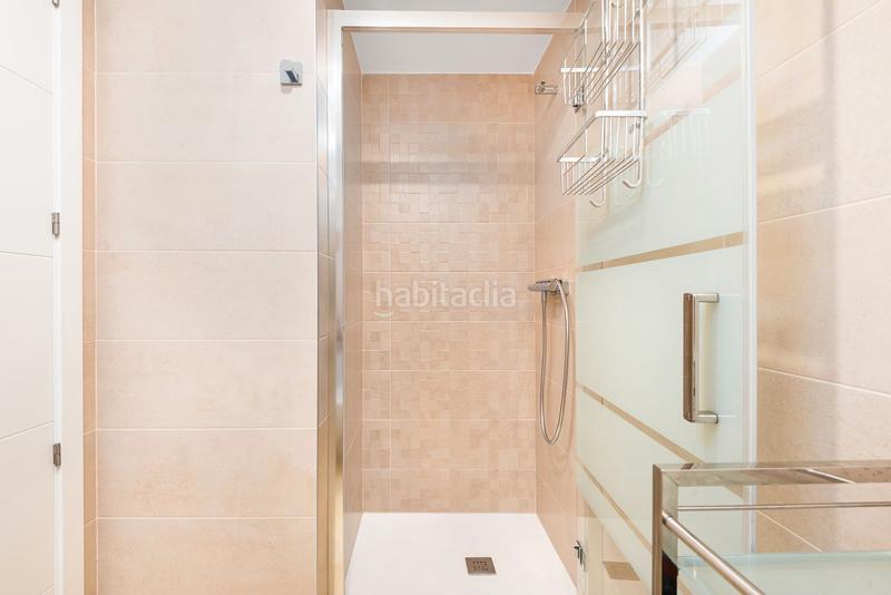 Foto 6ad0aaa8-b03c-4bd1-b691-9c44c095d64a. Pis a calle ciclón 8 a Punta Prima Orihuela