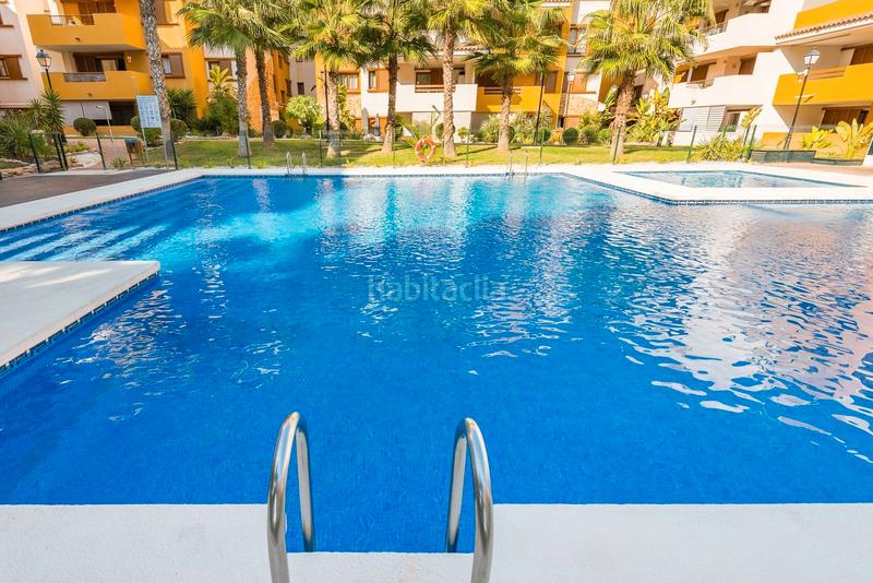 Foto aab6d81d-0d98-4f5a-bca7-0da9479f3604. Pis a calle ciclón 8 a Punta Prima Orihuela