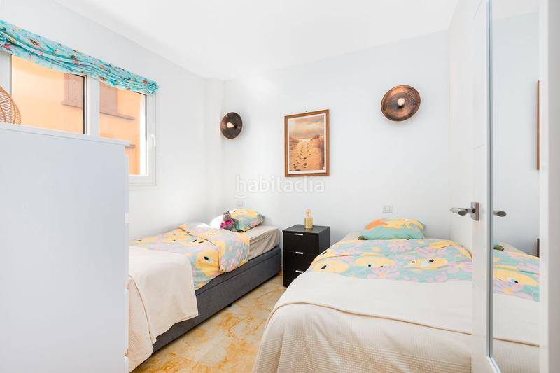 Foto b9af923e-3b1f-4e71-b86f-7faa885966ef. Pis a calle ciclón 8 a Punta Prima Orihuela