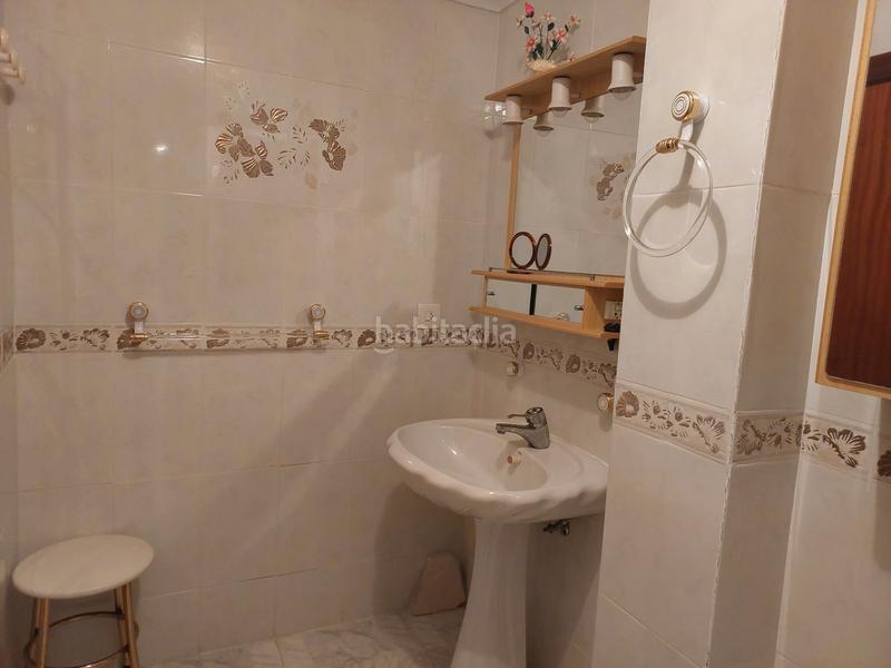 Foto 98430e2b-5298-4b39-b25f-e5956323a5dc. Pis a avenida jaime i el conquistador 2 a Playa Muchavista Campello (el)