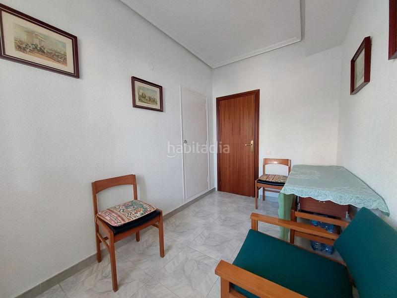 Foto b31943db-6df8-4c50-8c0f-60b9e9beed44. Pis a avenida jaime i el conquistador 2 a Playa Muchavista Campello (el)