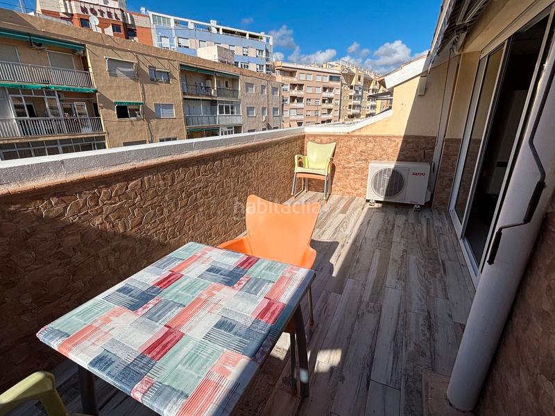 Foto c0ea5469-a32d-4b94-a188-0b9e068b0283. Attique dans carrer sant bartomeu 120 dans Campello Playa Campello (el)