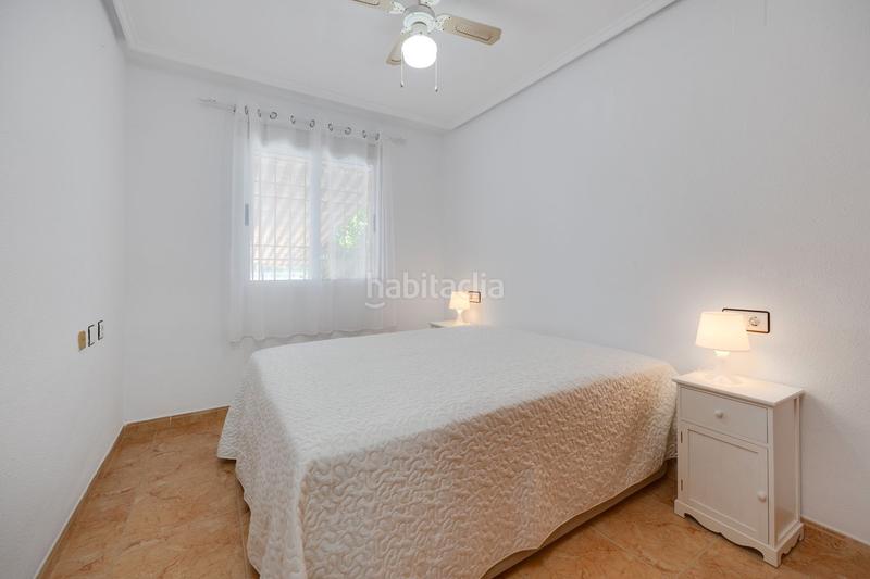 Foto 1715f7d6-bc6d-43b2-aa2e-ded4a3c8c74c. Casa a schiera in calle cesar rodriguez mateo 116 in Torrevieja