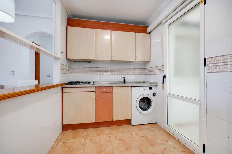 Foto b4360ebc-71ba-4f68-bffd-3646c9ba1576. Casa a schiera in calle cesar rodriguez mateo 116 in Torrevieja