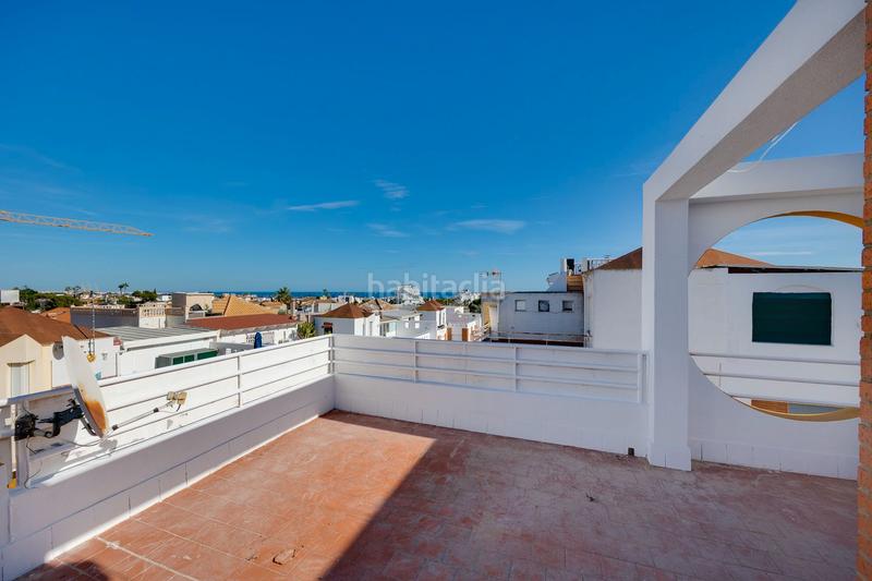 Foto 0327fa7a-1d4d-45e6-84df-7c6f1efc8023. Semi detached house in avenida de londres 42 in Los Balcones y los Altos Orihuela