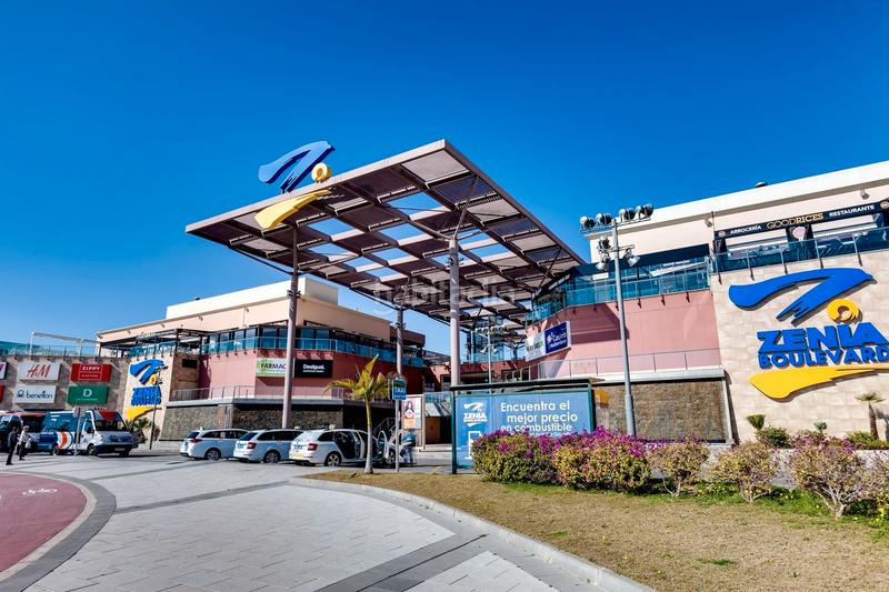 Foto cdb40216-9001-4b37-a0a7-c1c9d77c090c. Semi detached house in avenida de londres 42 in Los Balcones y los Altos Orihuela