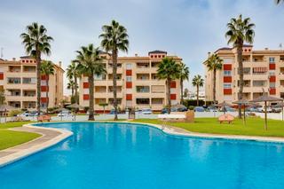 Etagenwohnung  Calle victoria 8. Piso en playa flamenca en un bonito residencial cerrado, con gra