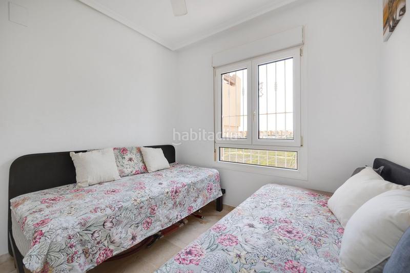 Foto 2ef2f72d-d60b-4939-a1b2-d4fa45b7d5ea. Pis a calle victoria 8 a La Florida Orihuela