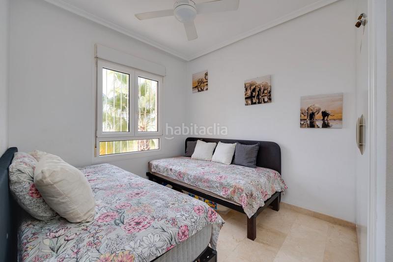 Foto 30ec8e69-77d5-4044-bb1f-9fcb73cfc8d8. Pis a calle victoria 8 a La Florida Orihuela