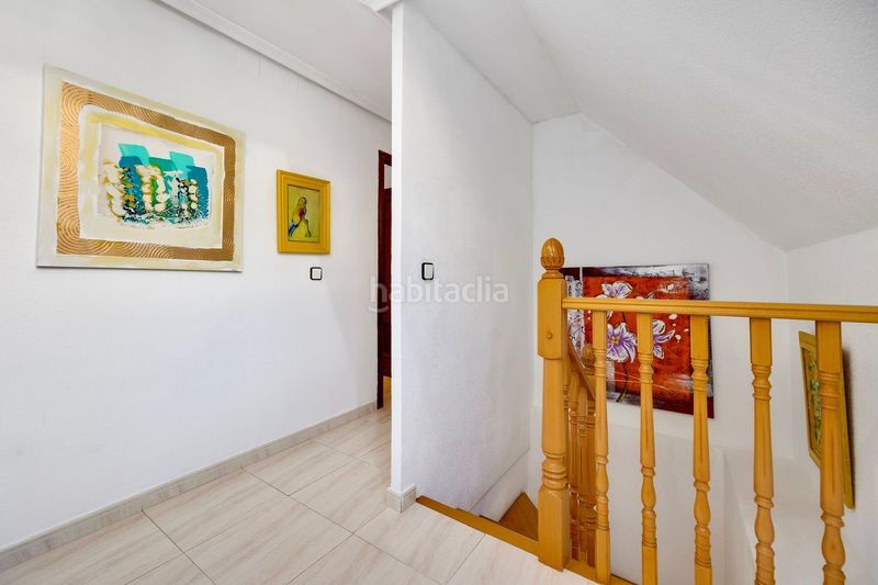 Foto 040137e0-8206-4521-947d-e8558a51d91b. Dúplex a calle moriones 4 a Las Piscinas Naturales Torrevieja