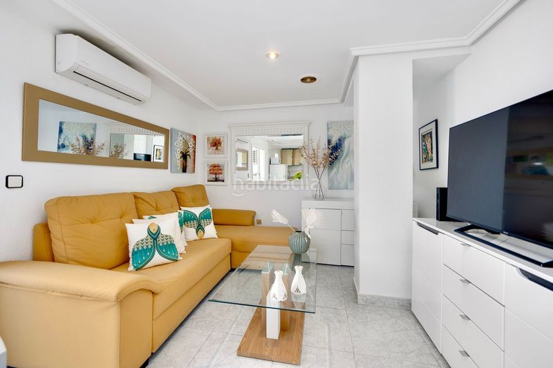 Foto 75a214ed-05b9-46a2-a26a-0f1d6b896a68. Dúplex a calle moriones 4 a Las Piscinas Naturales Torrevieja