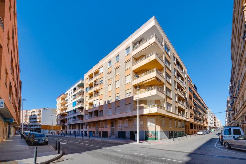 Foto 1826d861-7574-477a-b041-aeaa3839bc06. Appartamento in avenida de la purisima 27 in Zona Playa del Cura Torrevieja