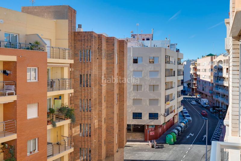 Foto b449cc95-7773-4b35-9269-221af43e60d9. Appartamento in avenida de la purisima 27 in Zona Playa del Cura Torrevieja