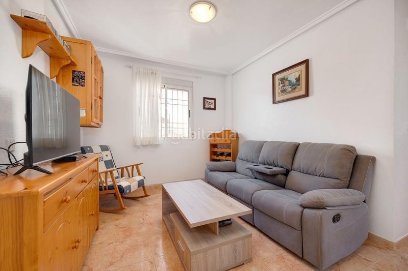 Foto 937af4bf-5590-475b-abad-7abefdd39e0a. Reihenhaus in calle río danubio 695 in Zona Carrefour - Urbanizaciones Torrevieja