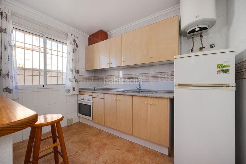 Foto c9c1ebe9-ec19-4ee2-8300-6d9dea187df0. Reihenhaus in calle río danubio 695 in Zona Carrefour - Urbanizaciones Torrevieja