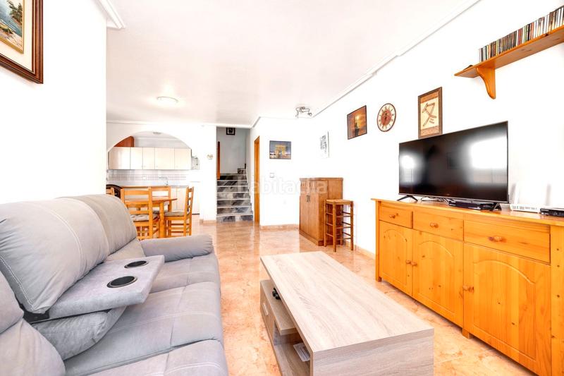 Foto de6328c4-bfed-44b6-a2ef-8a05a0897974. Reihenhaus in calle río danubio 695 in Zona Carrefour - Urbanizaciones Torrevieja