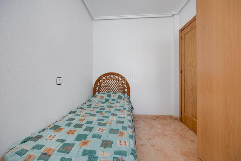 Foto fef7228c-d776-4a48-a6c0-0975f4bc39c0. Reihenhaus in calle río danubio 695 in Zona Carrefour - Urbanizaciones Torrevieja