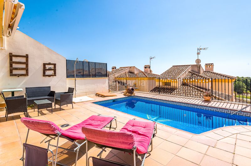 Foto be2aa696-3134-42c2-a24c-eec93eeef352. Casa amb piscina a Aigües