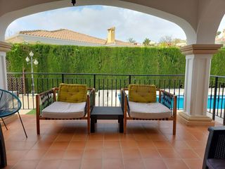 Xalet a Carrer del vespre 11. **chalet independiente en bonalba golf - un hogar para disfrutar