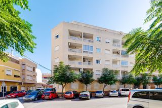Appartement  Calle clemente gosálvez 63. Piso céntrico