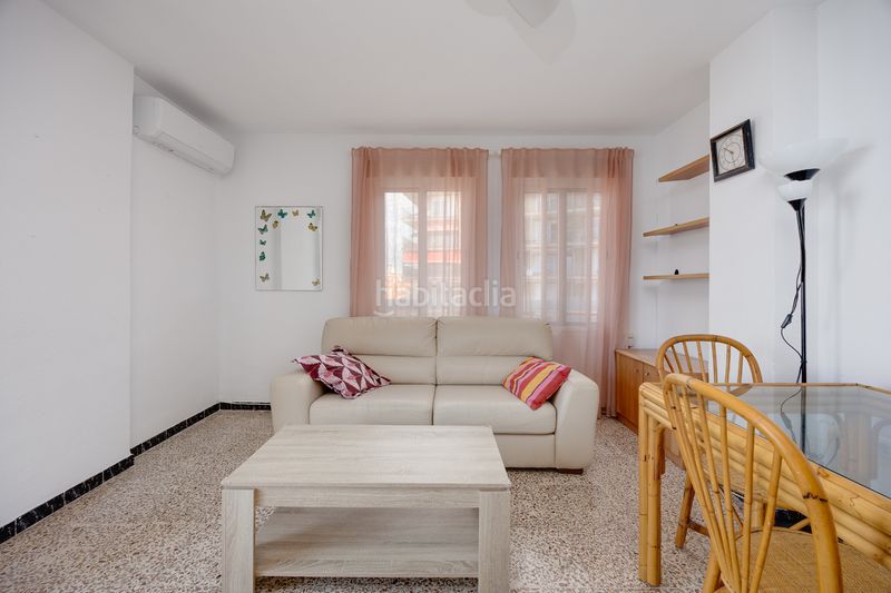 Foto 0bcfd05f-7a76-49fe-8e0b-91b93a29681d. Pis a calle timonel 2 a Zona Playa del Cura Torrevieja