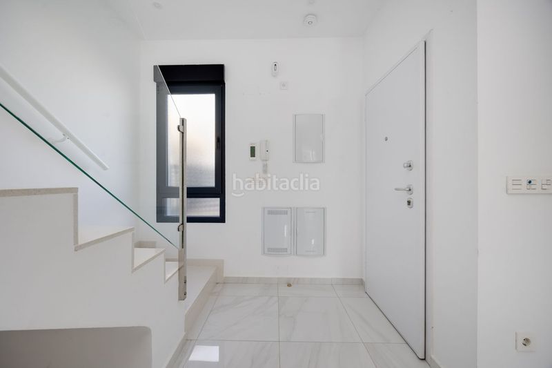 Foto d3683c9d-0866-4234-adaf-5fe19a3b8125. Casa adossada a calle carmen laforet 58 a Bigastro