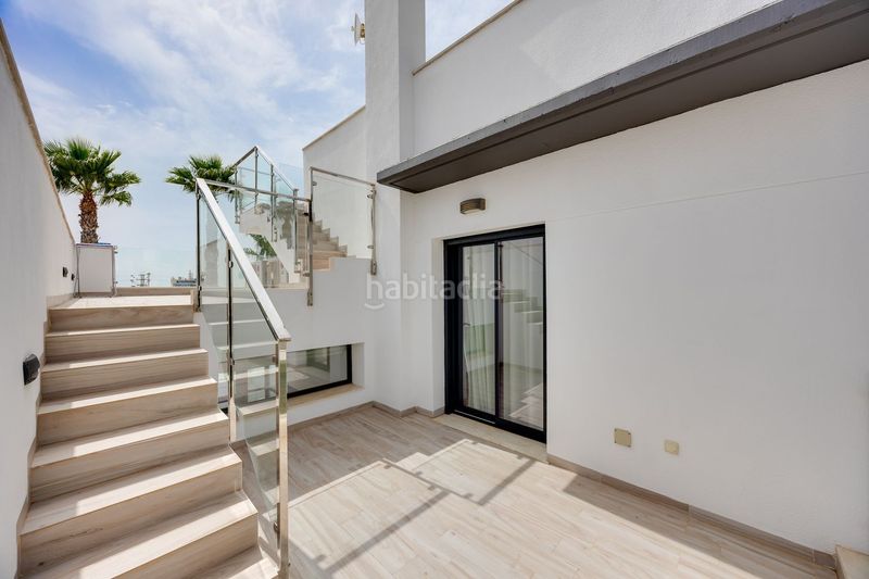 Foto 2b9d3da7-01a8-4655-b98b-a846156962d1. Chalet en calle cabo de peñas 5 exclusivo chalé independiente, residencial palm beach en Orihuela