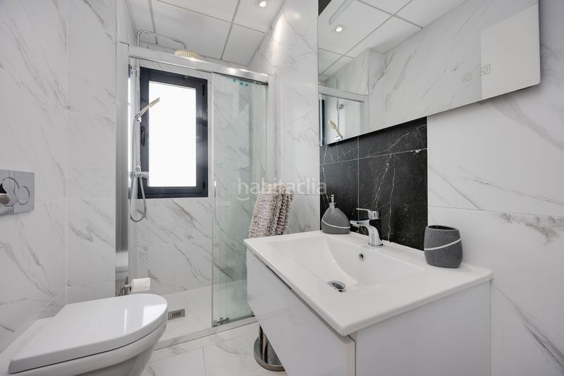 Foto 4a3e110b-9ec2-4d5d-a736-3ddd63a201f6. Chalet en calle cabo de peñas 5 exclusivo chalé independiente, residencial palm beach en Orihuela