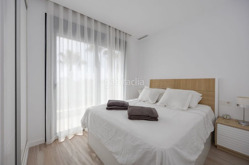 Foto 9a59d264-4f93-4985-9322-c3439a299b4b. Chalet en calle cabo de peñas 5 exclusivo chalé independiente, residencial palm beach en Orihuela