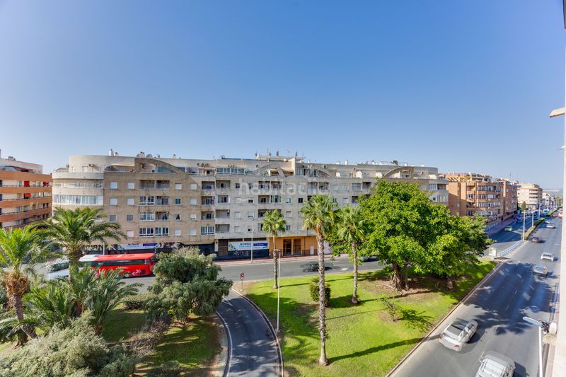 Foto dd462511-bab9-4997-ad84-826fe6dbdfda. Pis amb aparcament piscina a Parque Acuático - Sector 25 Torrevieja