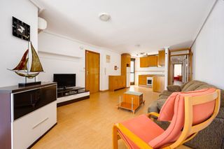 Penthouse in Calle concordia 100. Ático cerca de la playa del cura
