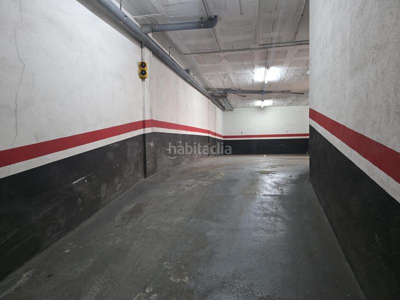 Foto 5f0a055f-85fd-475a-8cbc-58e3106447fe. Parking coche en La Salut Barcelona