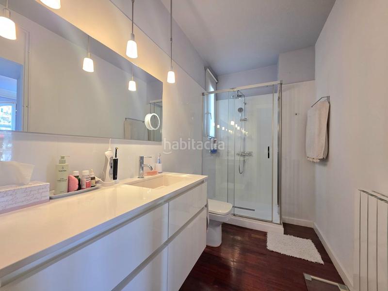 Foto 53881a6e-894a-44b7-93f3-09abb2916fb6. Penthouse with heating in La Nova Esquerra de l´Eixample Barcelona