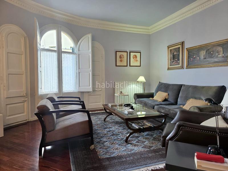 Foto 619d3acc-79b4-418e-a681-44b1acc0ea6d. Attique avec chauffage dans Sant Antoni Barcelona