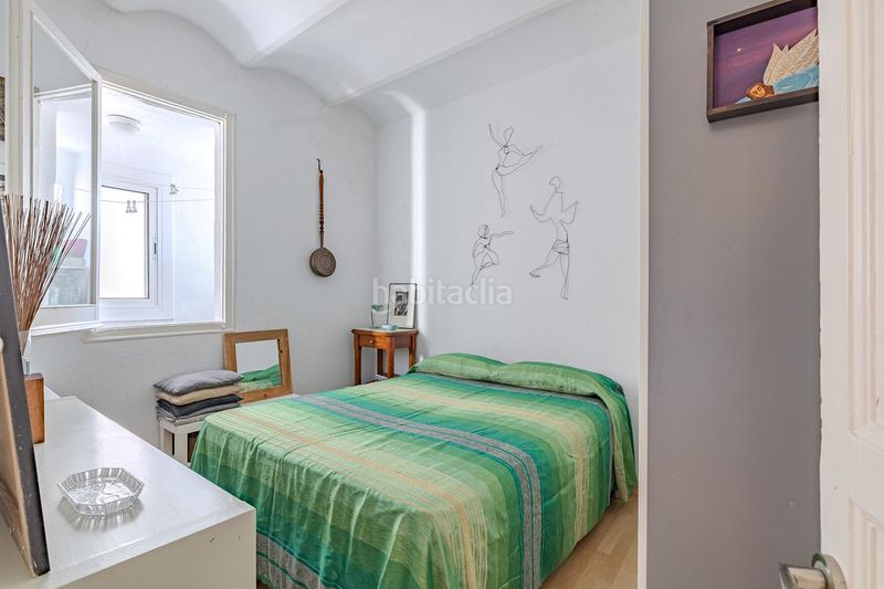 Foto c1d0edbf-5f2e-4c78-9a24-0ce61e280950. Pis a Raval Barcelona