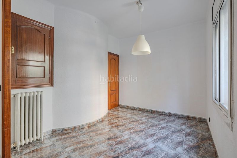 Foto ff39d8c8-7a50-41f1-8d8d-f6533dbed641. Pis a Navas Barcelona