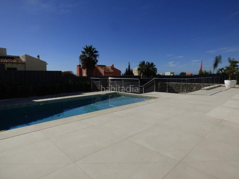 Foto 41129d9b-d996-4f9d-8c77-b925de185254. Xalet amb calefacció piscina a Golf Bahía Finestrat