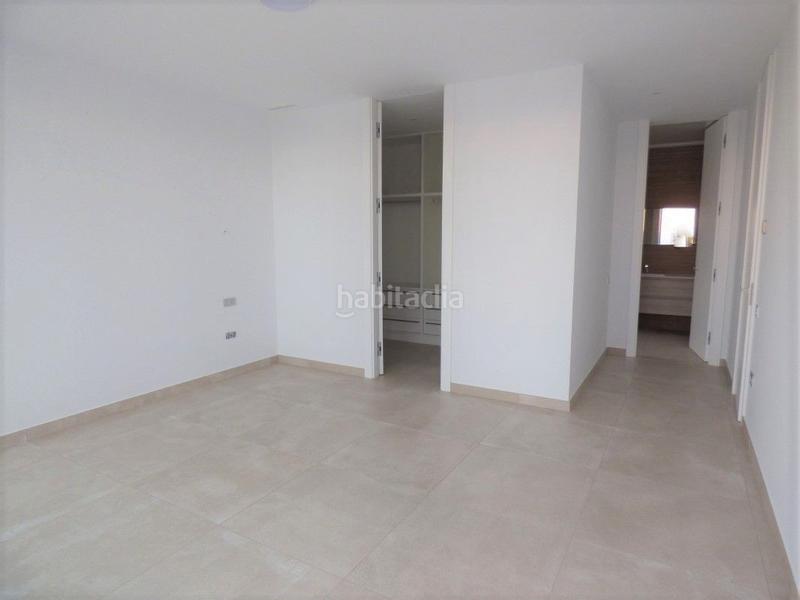 Foto b18093ca-f423-44db-9ddc-8e95712b1ea4. Xalet amb calefacció piscina a Golf Bahía Finestrat