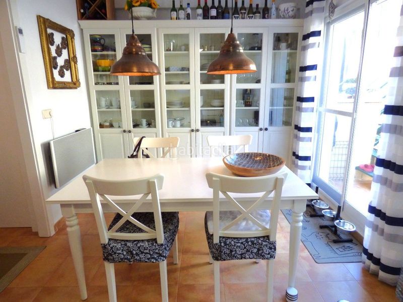 Foto 5436d882-49f4-4eb2-b914-1097674ddbf9. Casa adossada amb calefacció piscina a Relleu