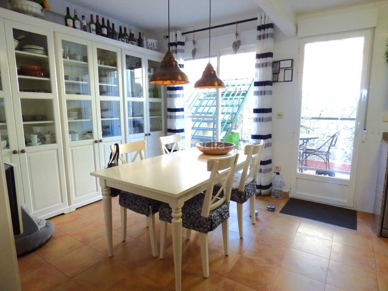 Foto 63bd159e-1b0d-4e67-a754-d41e6e927f80. Casa adossada amb calefacció piscina a Relleu