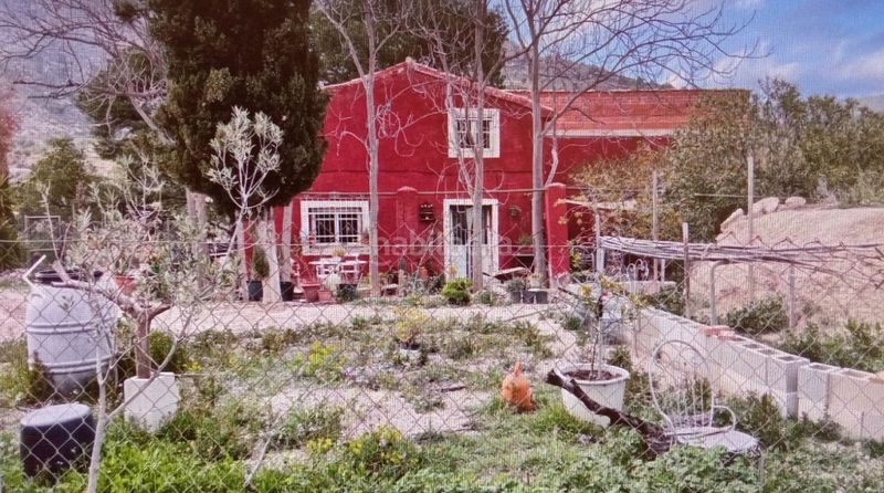 Foto 4c14e7a3-5b28-4c63-8af4-c297962a60da. Casa a Relleu